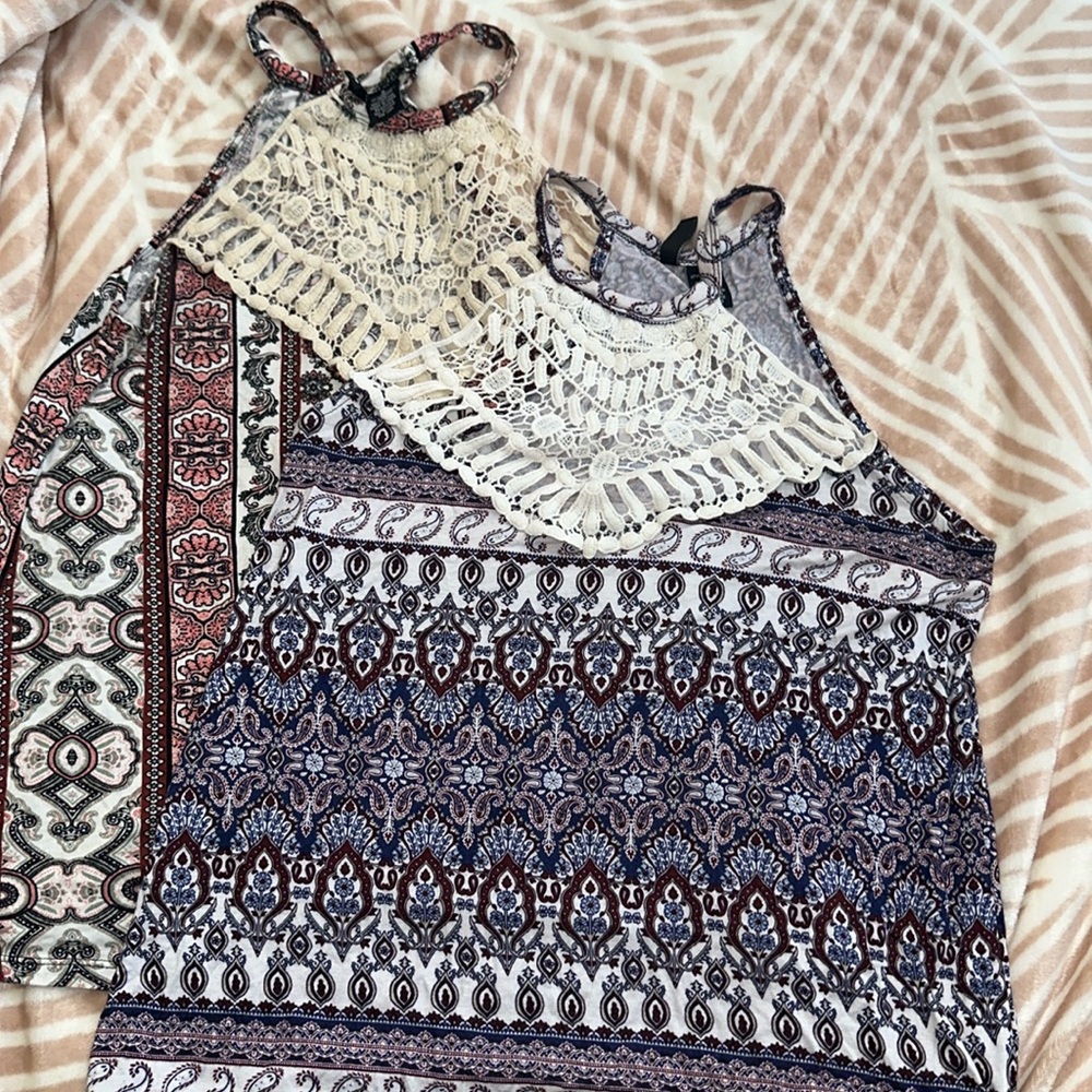 2 tops